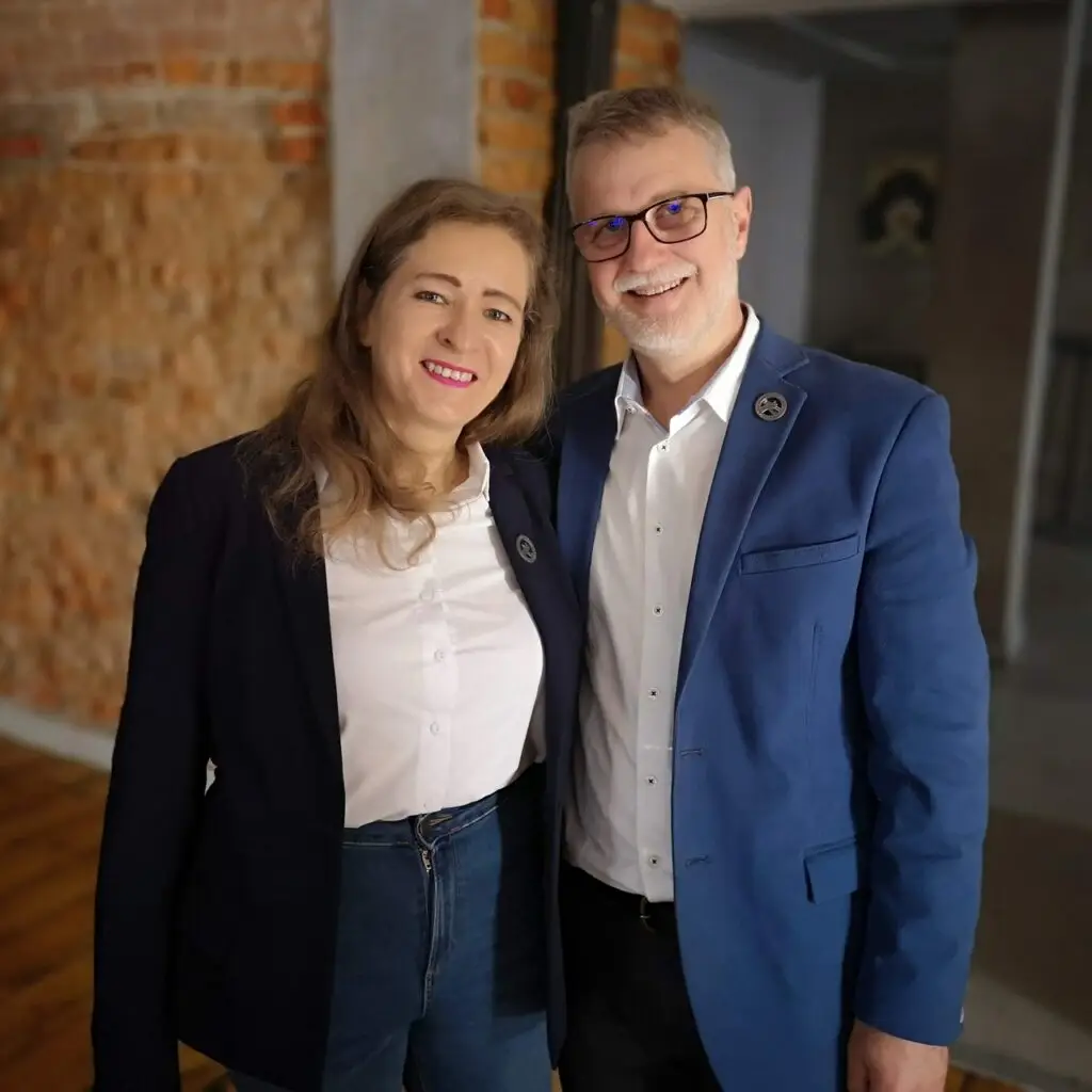 Ewa Lachert i Marek Stryjkowski to zespół Piękni i zdrowi od pokoleń etyka w modelu MLM